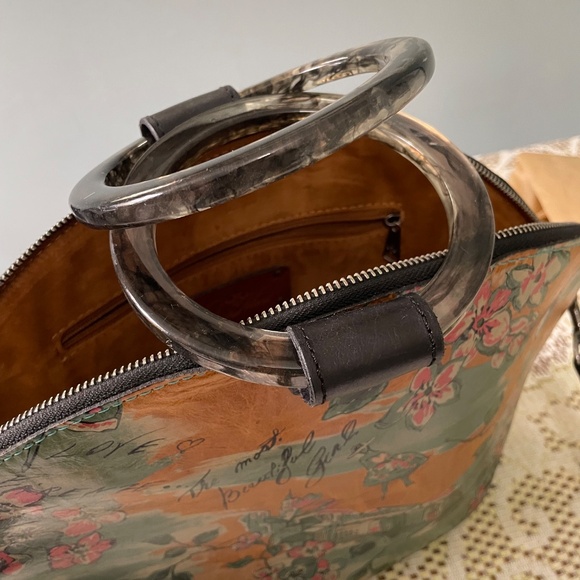 Patricia Nash leather Paris inspired bag - Picture 2 of 7